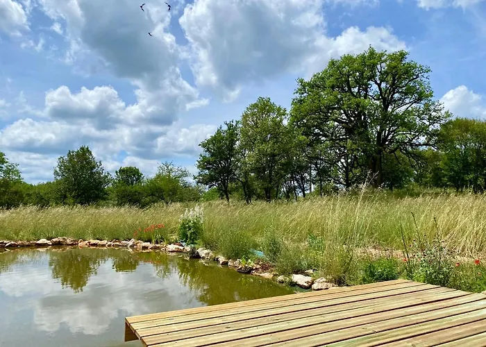 Le Domaine Quercus 4* Senaillac-Lauzes