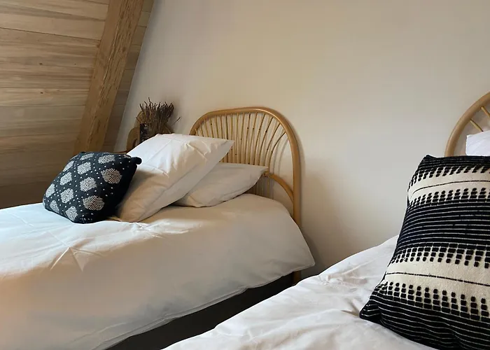 Le Domaine Quercus فندق مبيت وإفطار