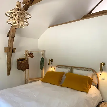 Le Domaine Quercus Couette-café Senaillac-Lauzes